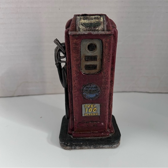 Antique-Style Gas Pump (Red) Resin Piece, by Popular Imports, Inc. - Picture 7 of 9